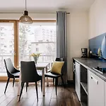 Apartment Maestro